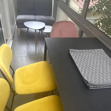 Eiffel Tour - Cosy Daisy Parigi