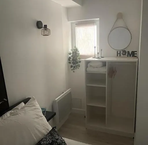 Eiffel Tour - Cosy Daisy Apartman