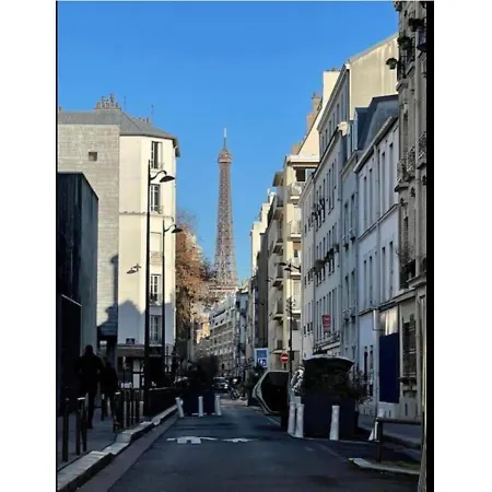 Eiffel Tour - Cosy Daisy